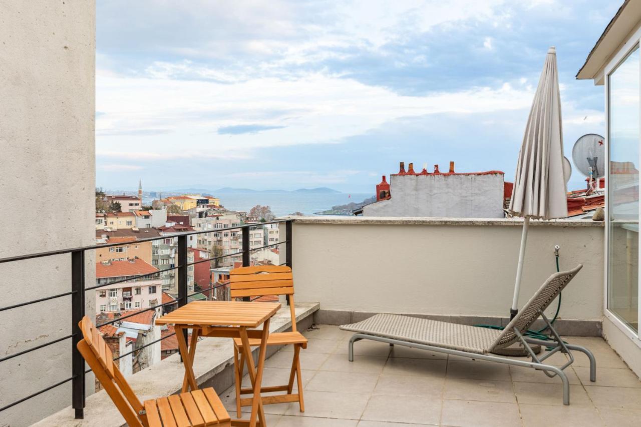 이스탄불 Mesmerizing Flat With Bosphorus View In Beyoglu 아파트 외부 사진