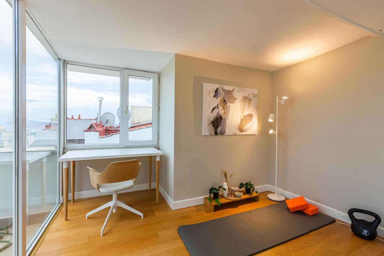이스탄불 Mesmerizing Flat With Bosphorus View In Beyoglu 아파트 외부 사진